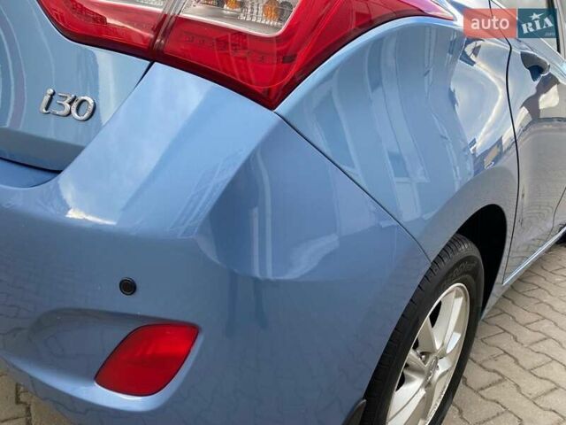 Хендай i30 2012 в Одессе на Automoto.ua Синий Хендай i30, объемом двигателя 1.59 л и пробегом 170 тыс. км за 9999 $, фото 3 на Automoto.ua