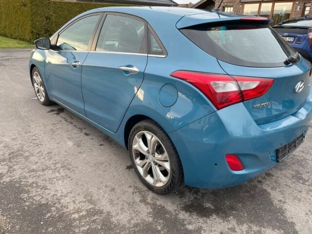 Синий Хендай i30, объемом двигателя 1.6 л и пробегом 161 тыс. км за 10500 $, фото 5 на Automoto.ua