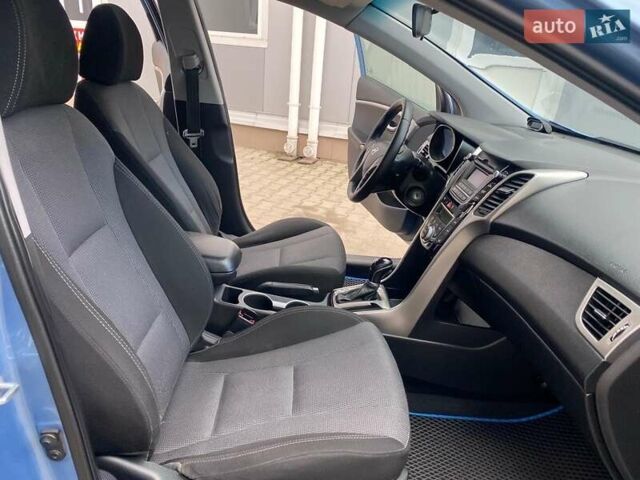 Хендай i30 2012 в Одессе на Automoto.ua Синий Хендай i30, объемом двигателя 1.59 л и пробегом 170 тыс. км за 9999 $, фото 18 на Automoto.ua