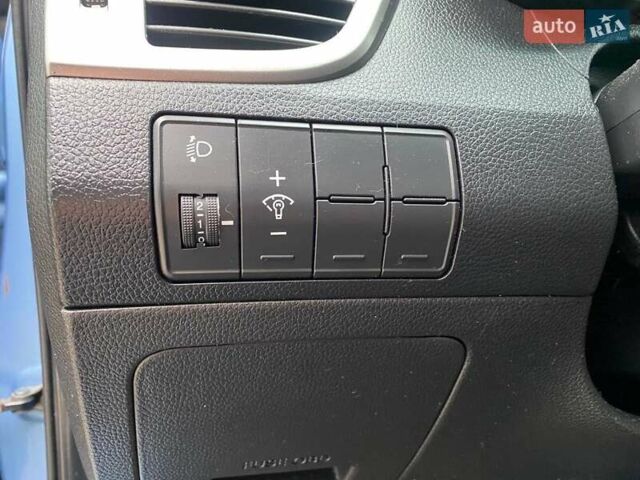 Хендай i30 2012 в Одессе на Automoto.ua Синий Хендай i30, объемом двигателя 1.59 л и пробегом 170 тыс. км за 9999 $, фото 17 на Automoto.ua