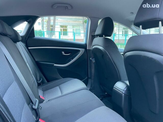 Синий Хендай i30, объемом двигателя 1.4 л и пробегом 178 тыс. км за 7690 $, фото 20 на Automoto.ua