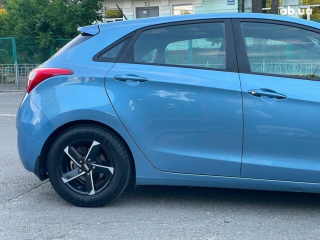 Синий Хендай i30, объемом двигателя 1.4 л и пробегом 178 тыс. км за 7690 $, фото 4 на Automoto.ua