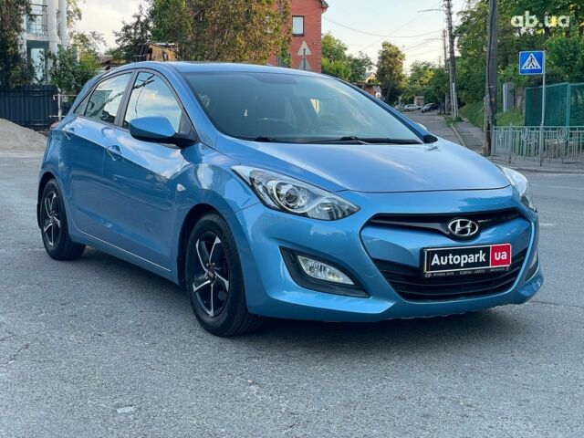 Синий Хендай i30, объемом двигателя 1.4 л и пробегом 178 тыс. км за 7690 $, фото 2 на Automoto.ua