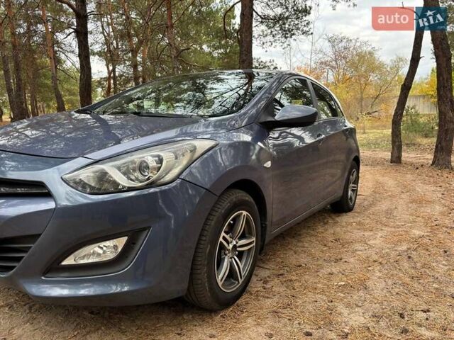 Хендай i30 2013 в Павлограде на Automoto.ua Синий Хендай i30, объемом двигателя 1.4 л и пробегом 149 тыс. км за 7400 $, фото 2 на Automoto.ua