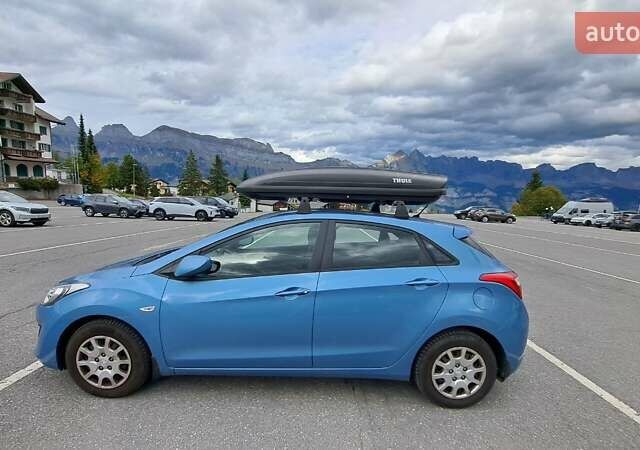 Синий Хендай i30, объемом двигателя 1.59 л и пробегом 121 тыс. км за 11247 $, фото 4 на Automoto.ua