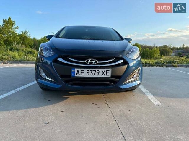Синий Хендай i30, объемом двигателя 2 л и пробегом 64 тыс. км за 12800 $, фото 3 на Automoto.ua