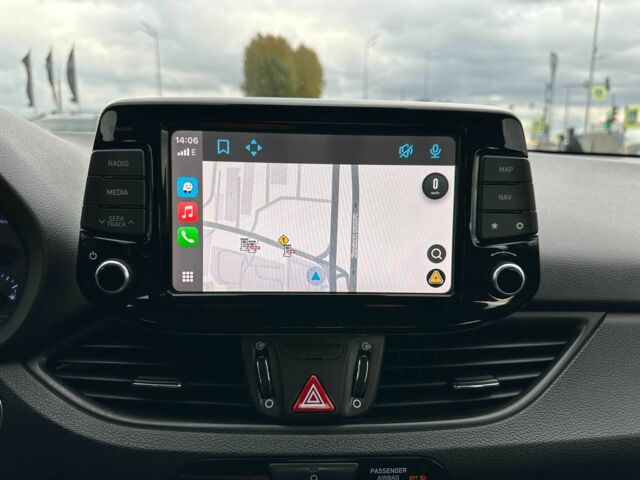 Синій Хендай i30, об'ємом двигуна 1.6 л та пробігом 183 тис. км за 14300 $, фото 13 на Automoto.ua