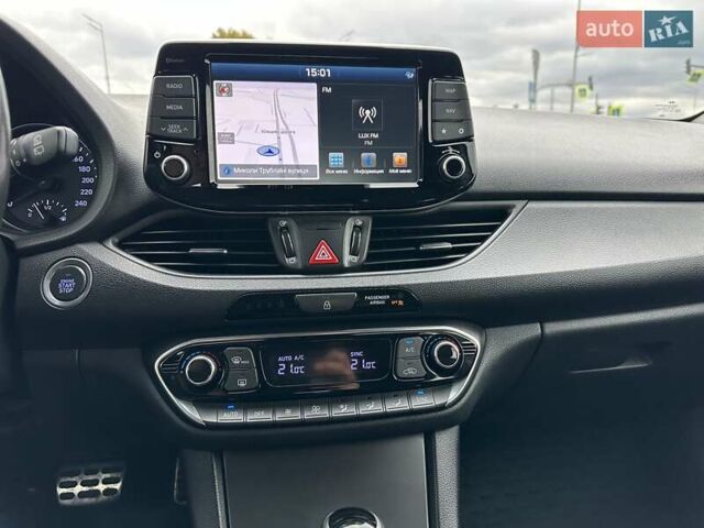 Хендай i30 2017 в Киеве на Automoto.ua Синий Хендай i30, объемом двигателя 1.59 л и пробегом 183 тыс. км за 14300 $, фото 26 на Automoto.ua