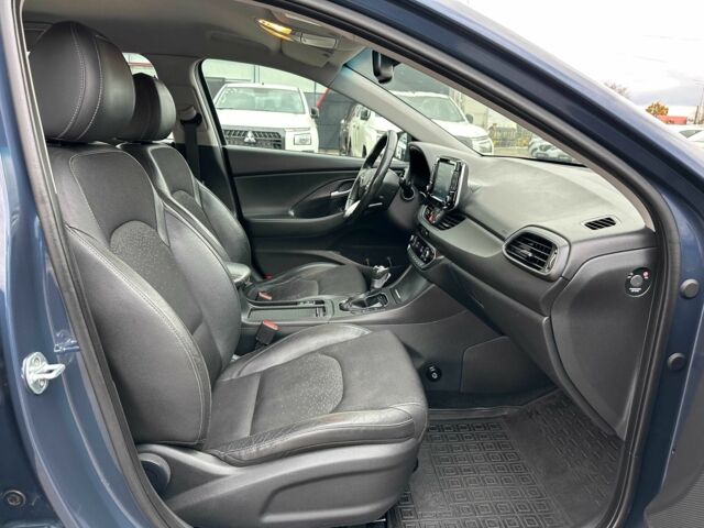 Синій Хендай i30, об'ємом двигуна 1.6 л та пробігом 183 тис. км за 14300 $, фото 15 на Automoto.ua