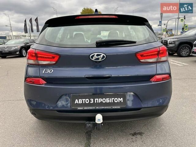 Хендай i30 2017 в Киеве на Automoto.ua Синий Хендай i30, объемом двигателя 1.59 л и пробегом 183 тыс. км за 14300 $, фото 6 на Automoto.ua