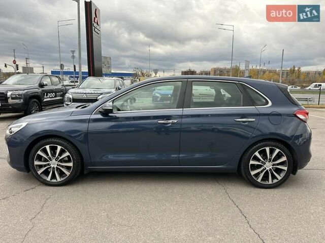 Хендай i30 2017 в Киеве на Automoto.ua Синий Хендай i30, объемом двигателя 1.59 л и пробегом 183 тыс. км за 14300 $, фото 4 на Automoto.ua