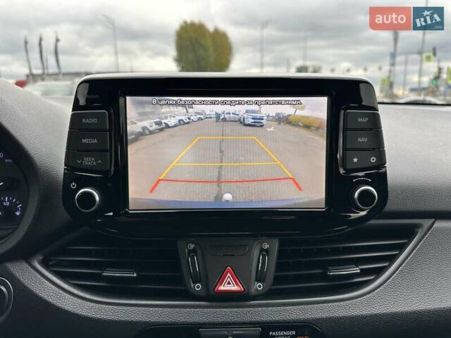 Хендай i30 2017 в Киеве на Automoto.ua Синий Хендай i30, объемом двигателя 1.59 л и пробегом 183 тыс. км за 14300 $, фото 22 на Automoto.ua