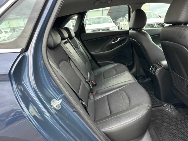 Синій Хендай i30, об'ємом двигуна 1.6 л та пробігом 183 тис. км за 14300 $, фото 16 на Automoto.ua