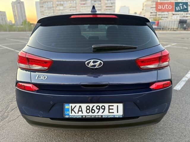 Синій Хендай i30, об'ємом двигуна 1.6 л та пробігом 140 тис. км за 14999 $, фото 7 на Automoto.ua