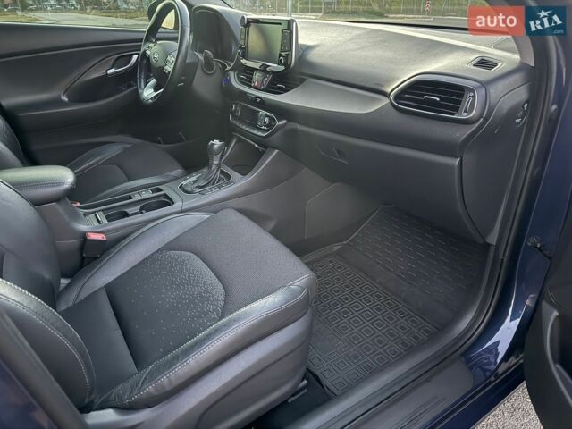 Синій Хендай i30, об'ємом двигуна 1.6 л та пробігом 140 тис. км за 14999 $, фото 12 на Automoto.ua