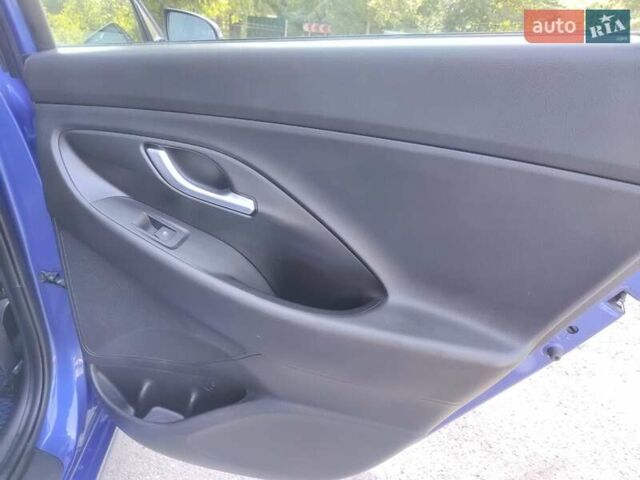 Синій Хендай i30, об'ємом двигуна 1.59 л та пробігом 48 тис. км за 16700 $, фото 26 на Automoto.ua
