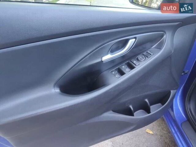 Синій Хендай i30, об'ємом двигуна 1.59 л та пробігом 48 тис. км за 16700 $, фото 19 на Automoto.ua