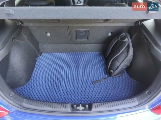 Синій Хендай i30, об'ємом двигуна 1.59 л та пробігом 48 тис. км за 16700 $, фото 32 на Automoto.ua