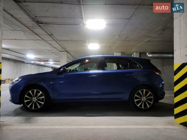 Синій Хендай i30, об'ємом двигуна 1.59 л та пробігом 48 тис. км за 16700 $, фото 1 на Automoto.ua