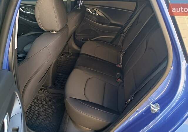 Синий Хендай i30, объемом двигателя 1.59 л и пробегом 99 тыс. км за 15001 $, фото 10 на Automoto.ua