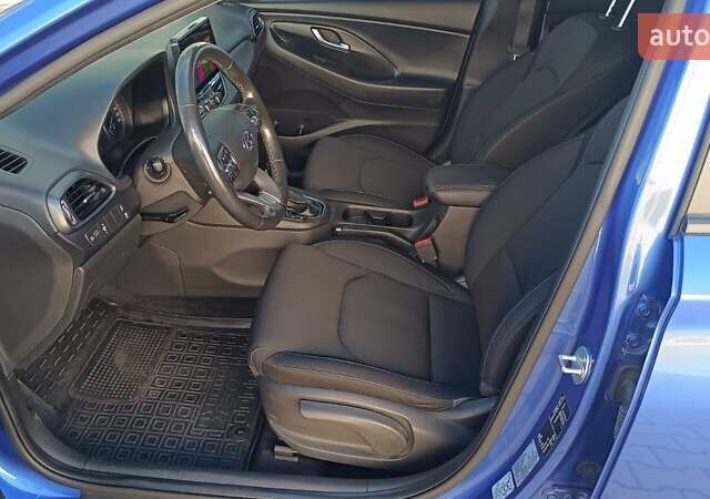 Синий Хендай i30, объемом двигателя 1.59 л и пробегом 99 тыс. км за 15001 $, фото 11 на Automoto.ua