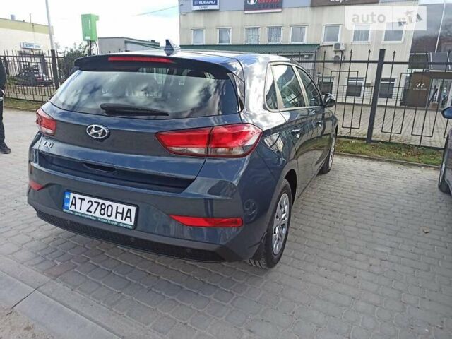 Синій Хендай i30, об'ємом двигуна 1.5 л та пробігом 16 тис. км за 17500 $, фото 3 на Automoto.ua