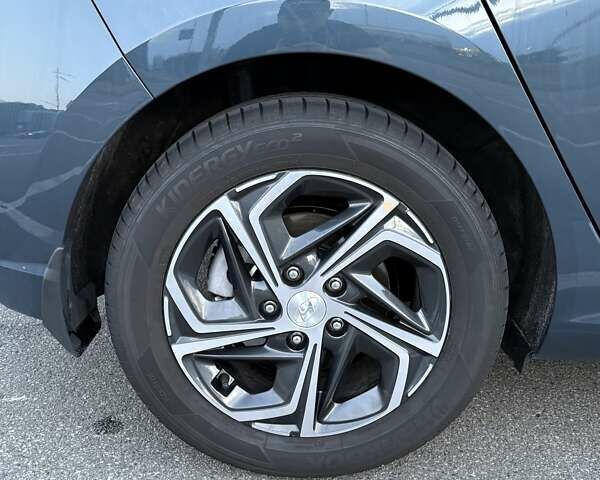 Синій Хендай i30, об'ємом двигуна 1.5 л та пробігом 12 тис. км за 22000 $, фото 12 на Automoto.ua