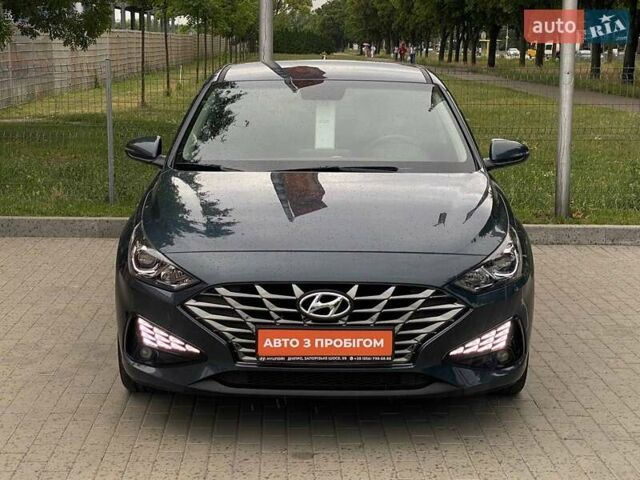 Синий Хендай i30, объемом двигателя 1.5 л и пробегом 5 тыс. км за 18000 $, фото 1 на Automoto.ua