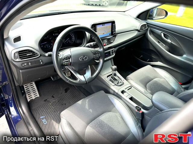 Синий Хендай i30, объемом двигателя 1.4 л и пробегом 22 тыс. км за 16999 $, фото 6 на Automoto.ua