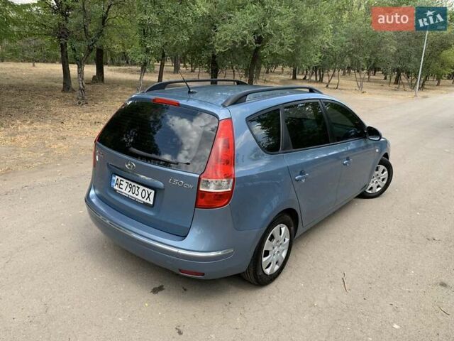 Синий Хендай i30, объемом двигателя 1.59 л и пробегом 230 тыс. км за 5800 $, фото 13 на Automoto.ua