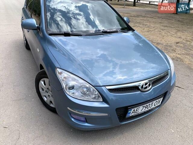 Синий Хендай i30, объемом двигателя 1.59 л и пробегом 230 тыс. км за 5800 $, фото 15 на Automoto.ua