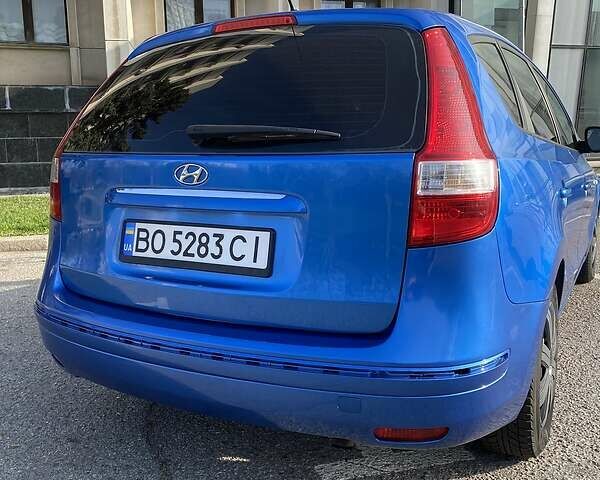 Синій Хендай i30, об'ємом двигуна 1.6 л та пробігом 249 тис. км за 5500 $, фото 4 на Automoto.ua