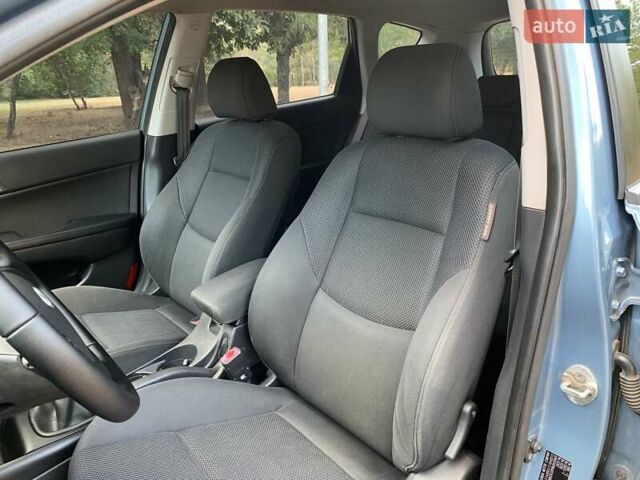 Синий Хендай i30, объемом двигателя 1.59 л и пробегом 230 тыс. км за 5800 $, фото 20 на Automoto.ua
