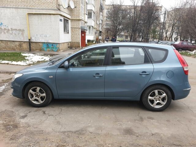 Синий Хендай i30, объемом двигателя 0.16 л и пробегом 155 тыс. км за 7330 $, фото 13 на Automoto.ua