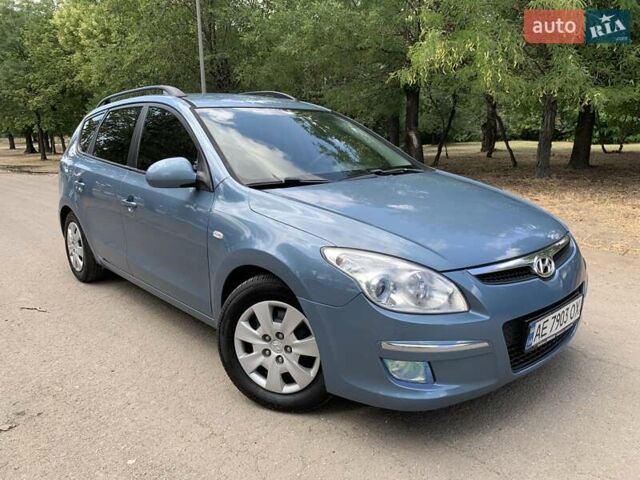 Синий Хендай i30, объемом двигателя 1.59 л и пробегом 230 тыс. км за 5800 $, фото 16 на Automoto.ua