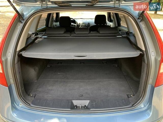 Синий Хендай i30, объемом двигателя 1.59 л и пробегом 230 тыс. км за 5800 $, фото 37 на Automoto.ua