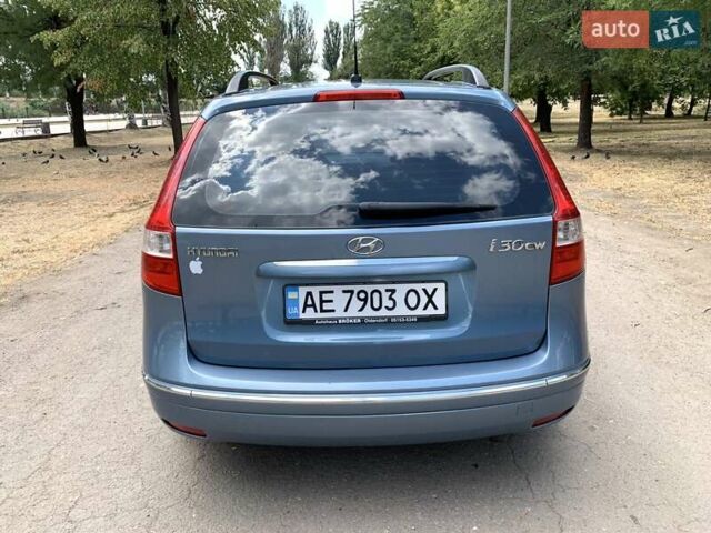 Синий Хендай i30, объемом двигателя 1.59 л и пробегом 230 тыс. км за 5800 $, фото 6 на Automoto.ua