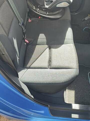 Синий Хендай i30, объемом двигателя 1.58 л и пробегом 251 тыс. км за 5400 $, фото 9 на Automoto.ua