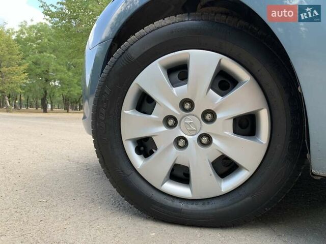 Синий Хендай i30, объемом двигателя 1.59 л и пробегом 230 тыс. км за 5800 $, фото 11 на Automoto.ua