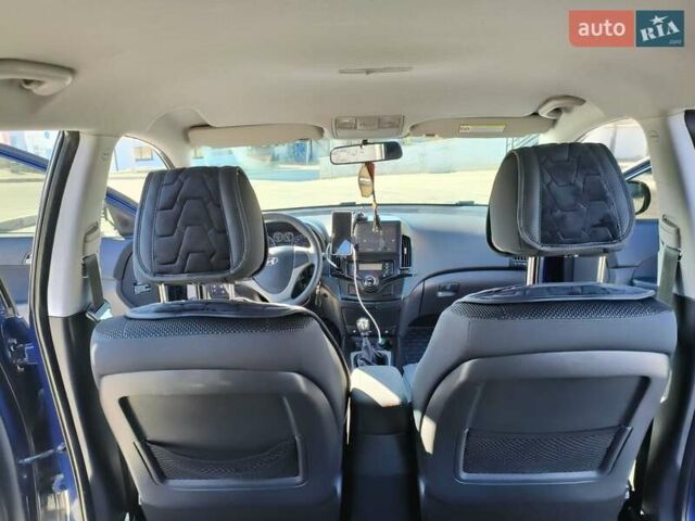 Синій Хендай i30, об'ємом двигуна 1.6 л та пробігом 250 тис. км за 6199 $, фото 7 на Automoto.ua