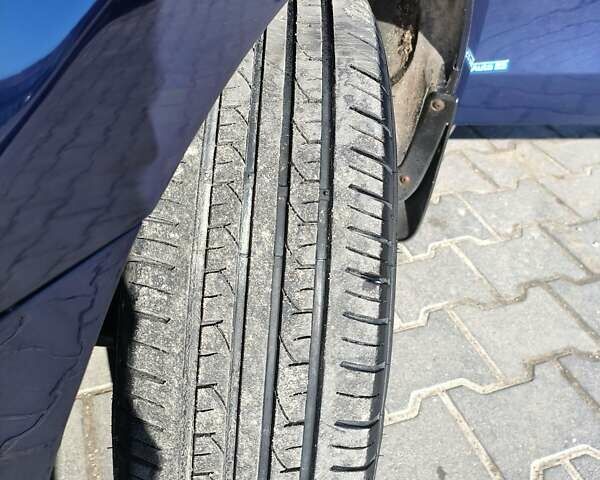 Синій Хендай i30, об'ємом двигуна 1.6 л та пробігом 250 тис. км за 6199 $, фото 13 на Automoto.ua