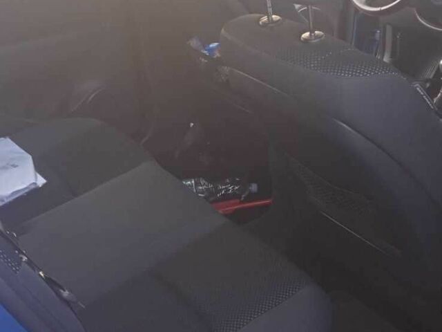 Синий Хендай i30, объемом двигателя 0 л и пробегом 205 тыс. км за 6300 $, фото 4 на Automoto.ua