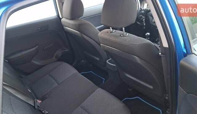 Синій Хендай i30, об'ємом двигуна 1.6 л та пробігом 220 тис. км за 5900 $, фото 21 на Automoto.ua