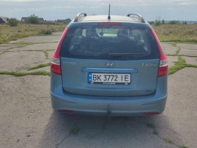 Синій Хендай i30, об'ємом двигуна 1.6 л та пробігом 222 тис. км за 6200 $, фото 4 на Automoto.ua