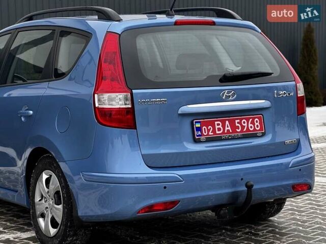 Синій Хендай i30, об'ємом двигуна 1.6 л та пробігом 216 тис. км за 7599 $, фото 11 на Automoto.ua