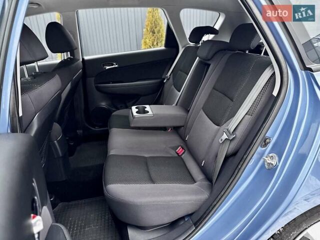 Синій Хендай i30, об'ємом двигуна 1.6 л та пробігом 216 тис. км за 7599 $, фото 44 на Automoto.ua