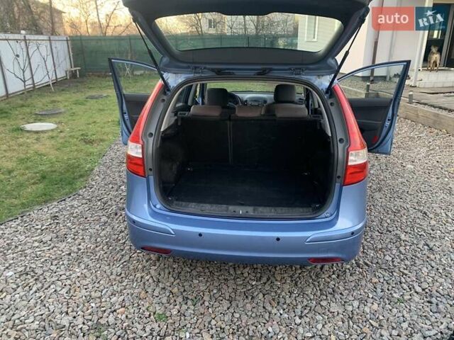 Синий Хендай i30, объемом двигателя 1.59 л и пробегом 65 тыс. км за 7200 $, фото 1 на Automoto.ua