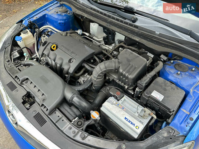 Синий Хендай i30, объемом двигателя 1.6 л и пробегом 209 тыс. км за 6900 $, фото 48 на Automoto.ua
