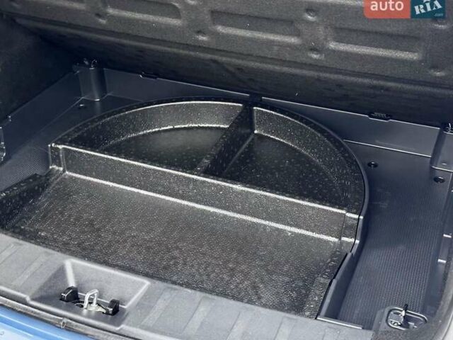 Синій Хендай i30, об'ємом двигуна 1.6 л та пробігом 216 тис. км за 7599 $, фото 48 на Automoto.ua