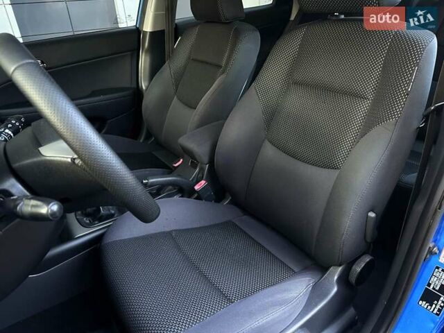 Синий Хендай i30, объемом двигателя 1.6 л и пробегом 208 тыс. км за 7699 $, фото 24 на Automoto.ua